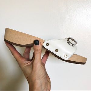 Original Dr. Scholl’s white leather sandals